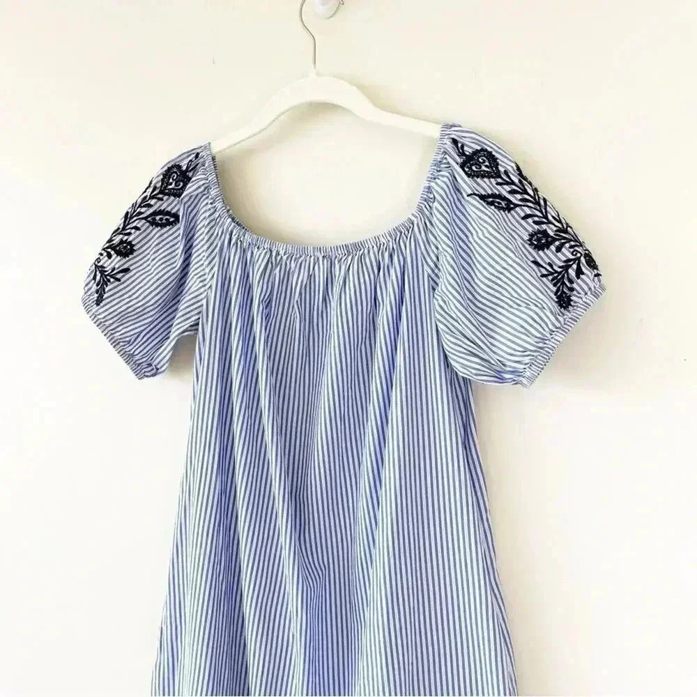Who What Wear Embroidered Puff Sleeve Striped Midi Dress M EUC - Picture 4 of 8